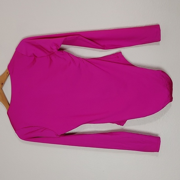 NEW Trina Turk Bijou Long sleeve Swimsuit in Orchid Size Medium - Picture 5 of 16